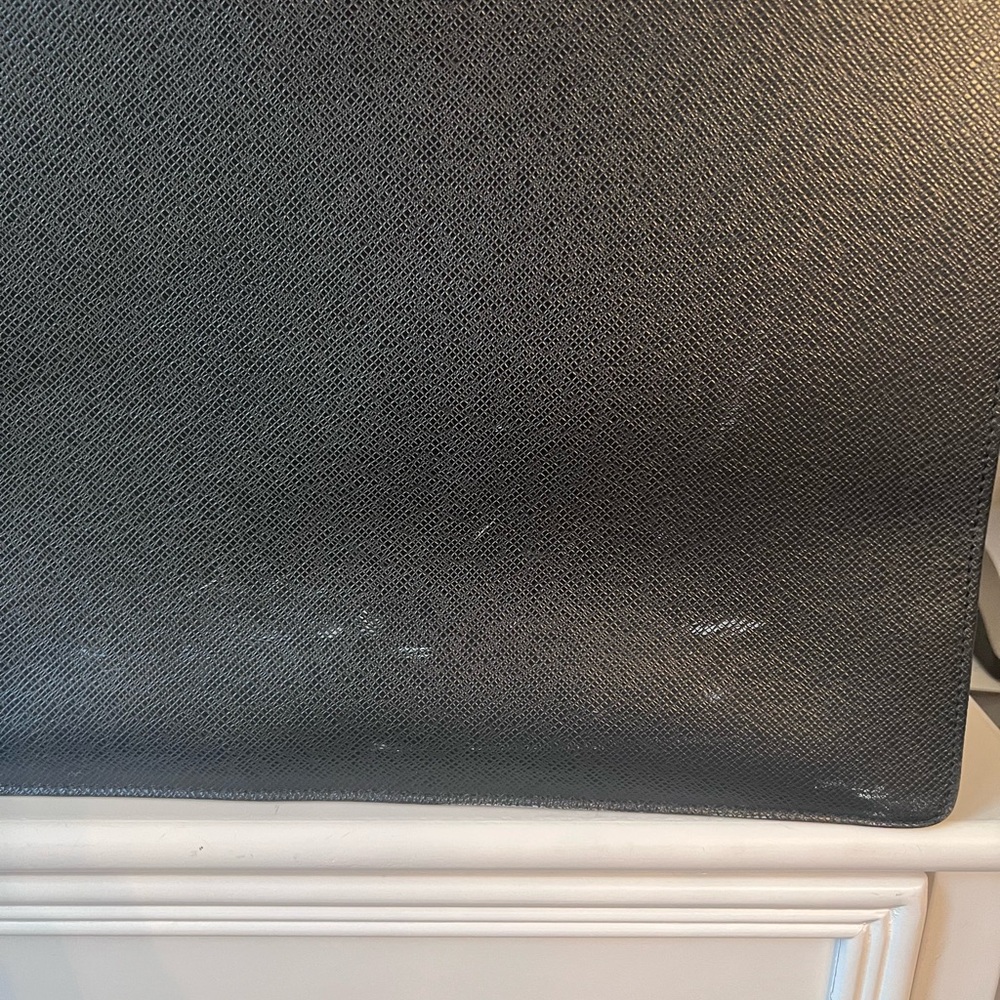 Louis Vuitton Black Briefcase Sleek Professional Design - Picture 4 of 11